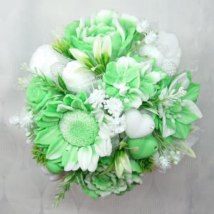 Szívünk zöld - fehér illatos szappanvirág csokor