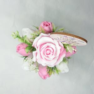 Születésnapi rózsaszín - fehér szappanvirág csokor