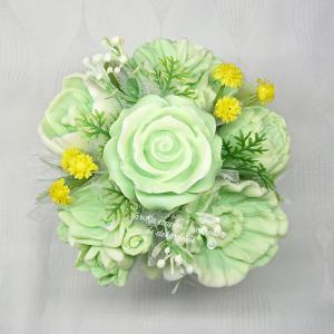 Zöld-fehér szappanvirág csokor pöttyös kaspóban