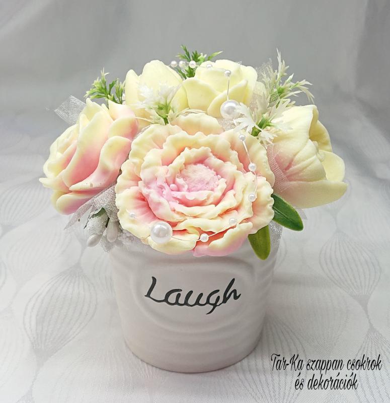 Immunrendszer erősítő, DoTERRA On Guard extra illatos kis szappanvirág csokor