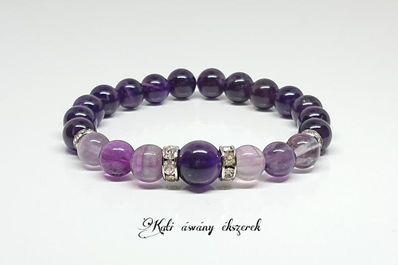 Koronacsakra erősítő ásvány karkötő