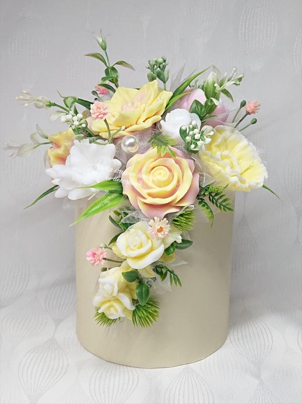 Különleges sárga - rózsaszín illatos szappanvirág csokor