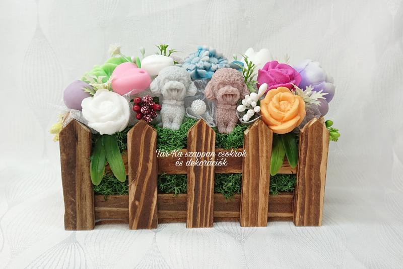 Kutyás illatos virágoskertek