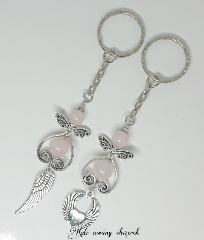 Rózsakvarc angyalos kulcstartó angyalszárny medállal