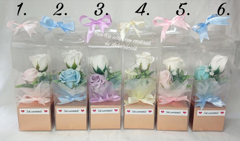 Sok szeretettel! 2 szálas szappanrózsa csokor díszdobozban