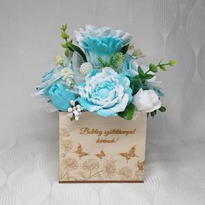 Boldog születésnapot kívánok! szappanvirág csokor