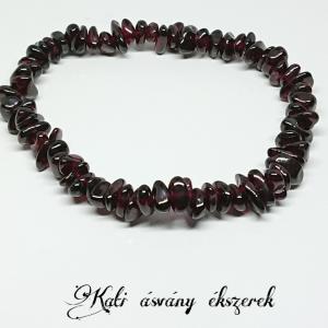 Gránát gömbölyített ásvány karkötő