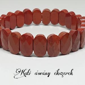 Jáspis akaraterő növelésére való fazettált ovális ásvány karkötő