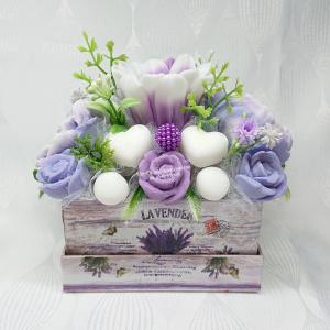 Lila - fehér Diamonds és levendula illatú szappanvirág box