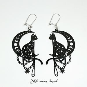 Macskás fülbevaló