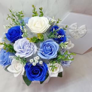 Óriás szappanrózsa box 19 rózsával