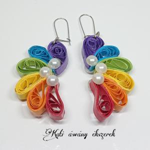 Quilling technikával készült fülbevalók