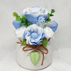 Szappanvirág csokor zöld leveles kaspóban