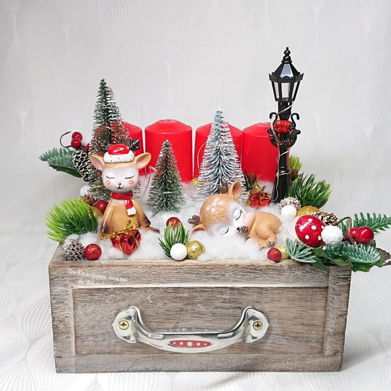 Világítós nagy karácsonyi fiókos adventi dekoráció