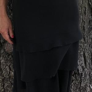 Fekete selyem zsorzsett ruha