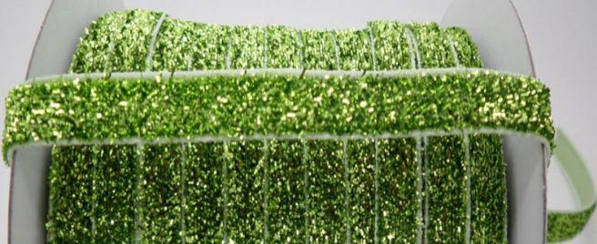 10SZLM02 - 10mm-es Zöld bársony szalag lurex díszítéssel - 450cm