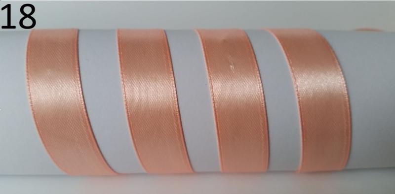 16SZS18 - 16mm-es szatén szalag – barack 18.