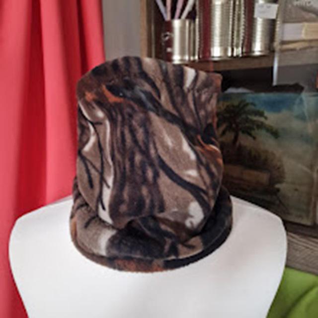 CSS04 - Horgász / vadász Treemetic rejtőmintás fekete csíkos csősál, polár sál, nyakmelegítő