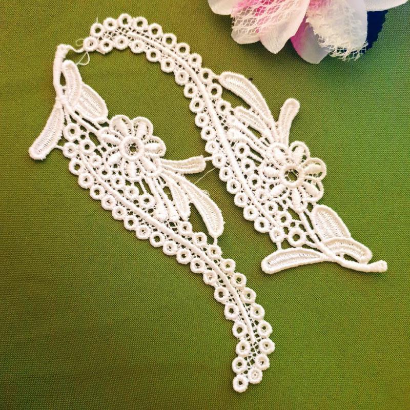 CSB13 - Virágos Ekrű csipkedísz ruhabetét párban 16x5cm