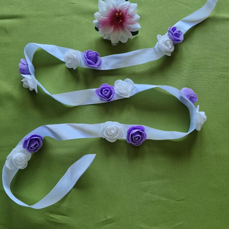 ESKÜVŐ - 35mm-es habrózsa - levendula lila és hófehér szatén szalagon