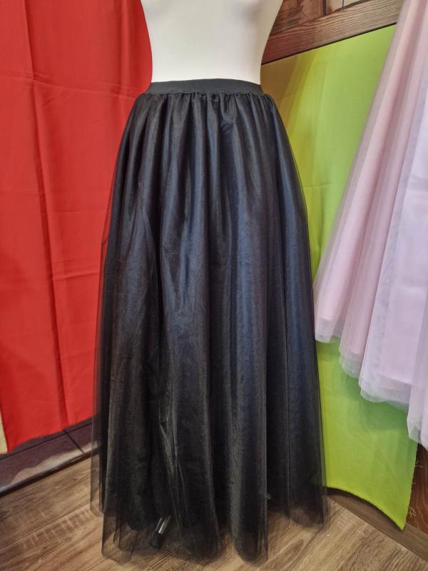 ESKÜVŐ ASZ36I – 5 rétegű fekete maxi tüll szoknya