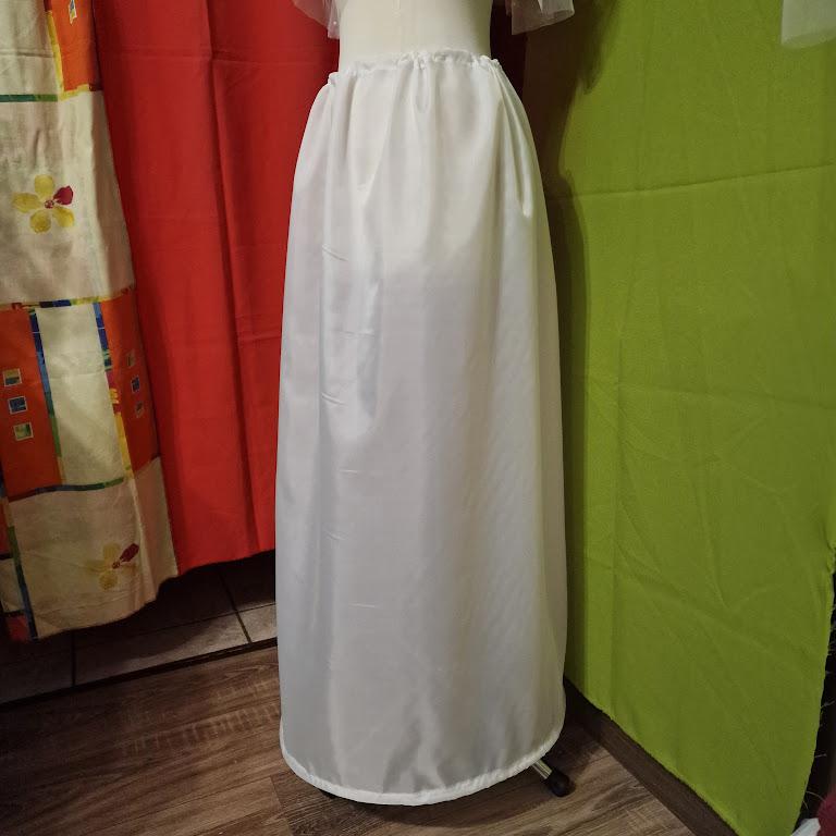 ESKÜVŐ ASZ55 - 1 körös megkötős selyem fehér menyasszonyi alsószoknya, abroncs, lépéskönnyítő