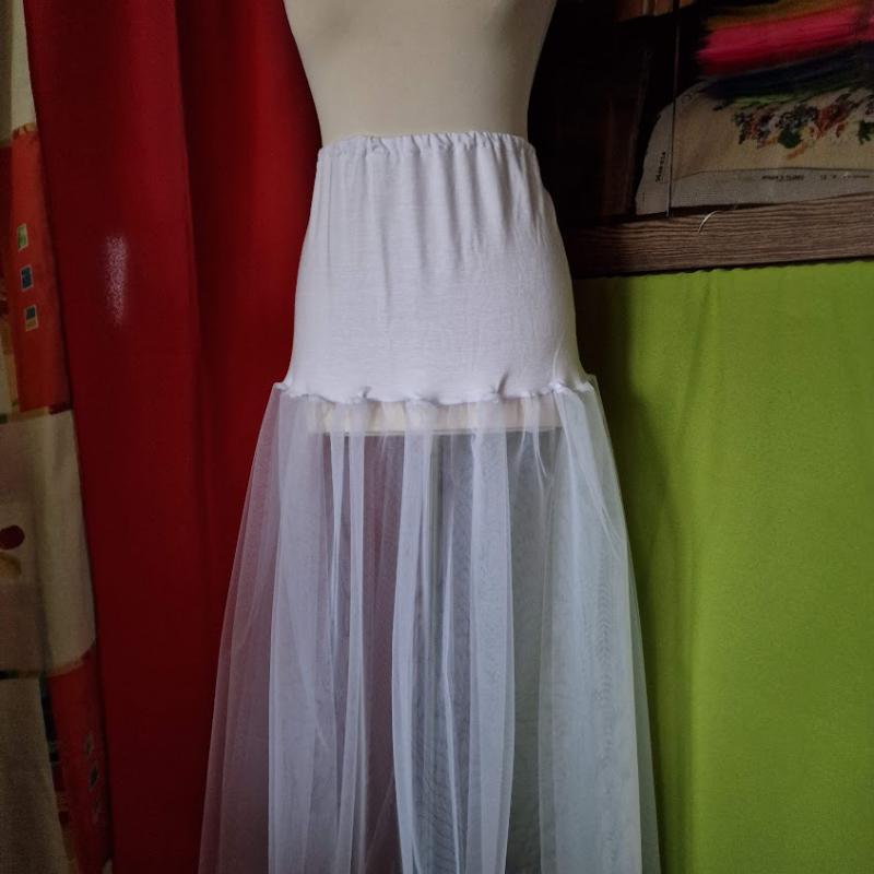 ESKÜVŐ ASZ59  - Rugalmas pamut és tüll fehér menyasszonyi alsószoknya