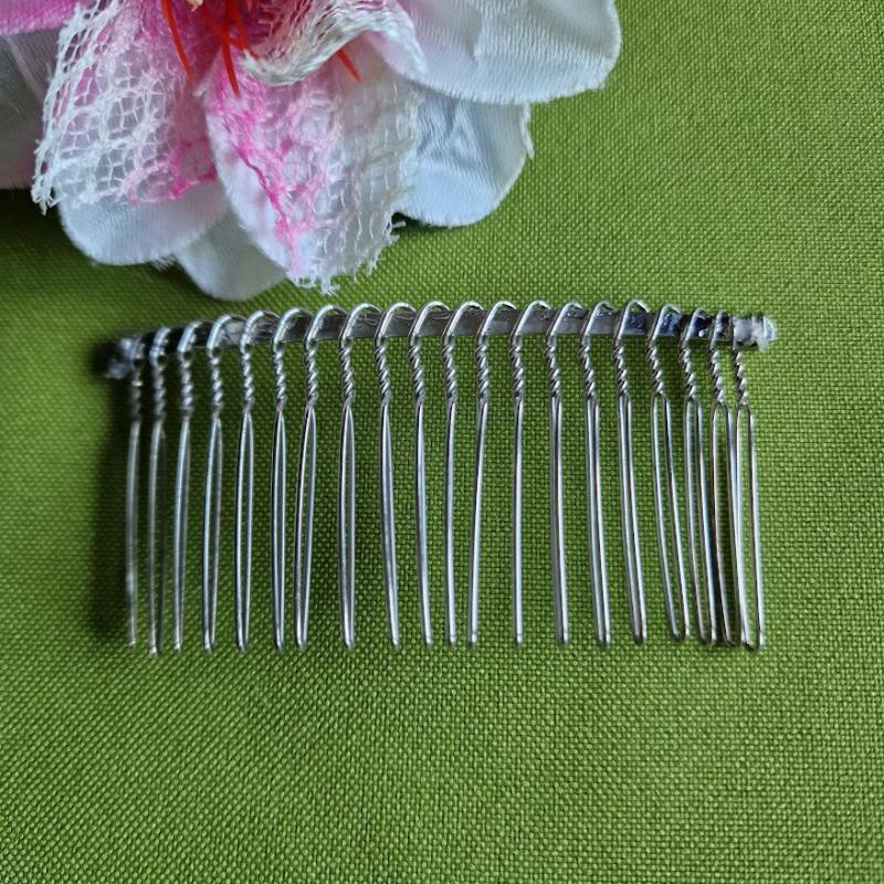 ESKÜVŐ HAD02H - Ezüst színű fém hajfésű 80x38mm
