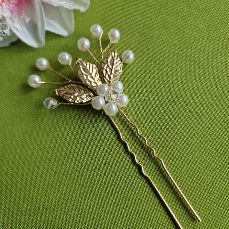 ESKÜVŐ HAD241 - Arany színű 3 leveles gyöngyös hajtű, hajdísz