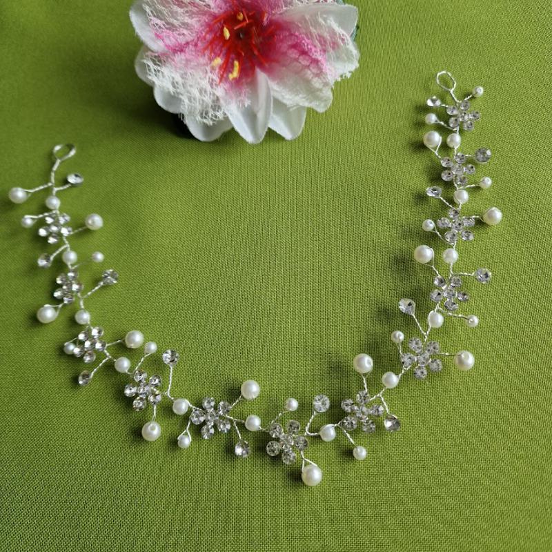 ESKÜVŐ HAD247 – Menyasszonyi gyöngyös, strassz virágos hajdísz