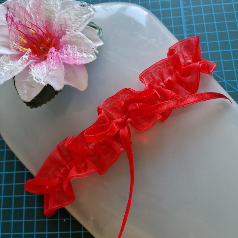 ESKÜVŐ HAK33 - 38mm-es Piros színű organza Harisnyakötő, Combcsipke