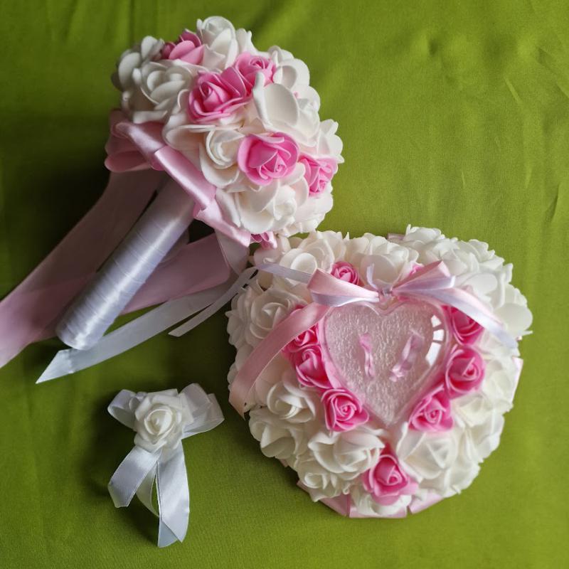 ESKÜVŐ MCS07B - Menyasszonyi csokor, gyűrűpárna, vőlegényi kitűző - rózsaszín szín