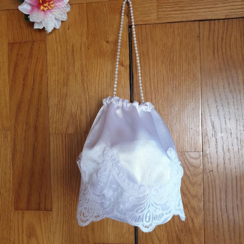 ESKÜVŐ MSZ02 - Menyasszonyi szütyő, tatyó 8cm-es csipkés fehér szatén