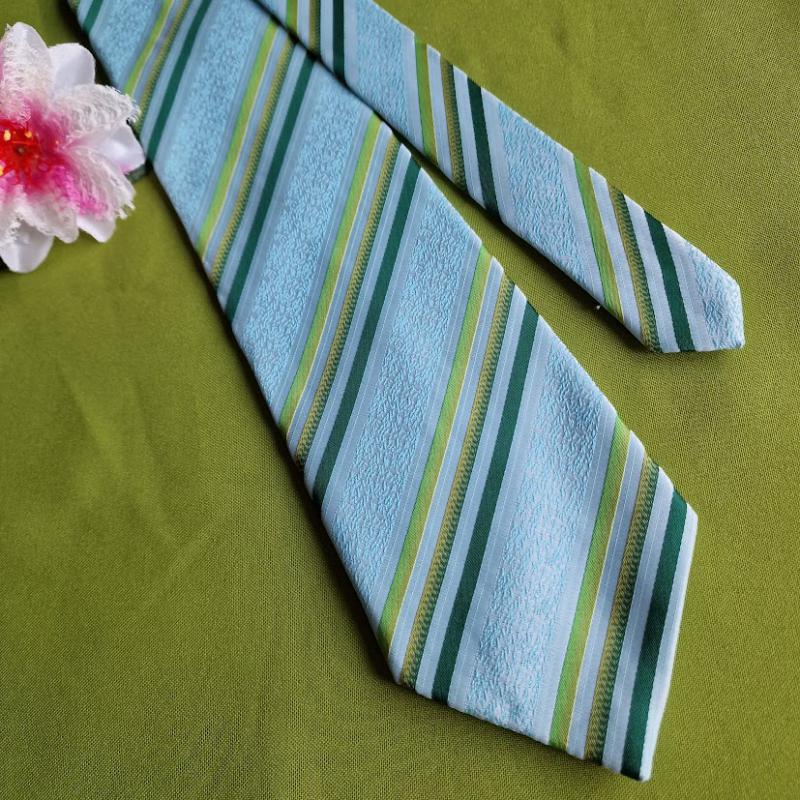 ESKÜVŐ NYK56 - Zöld csíkos selyem nyakkendő