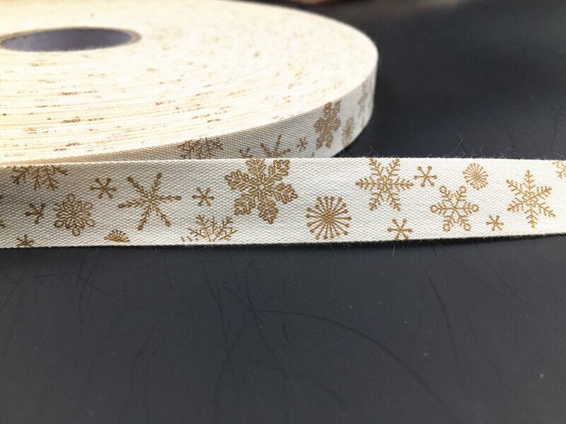 ESKÜVŐI dekor 15SSZ19 - 15mm-es Hópehely mintás szövet szalag 76cm