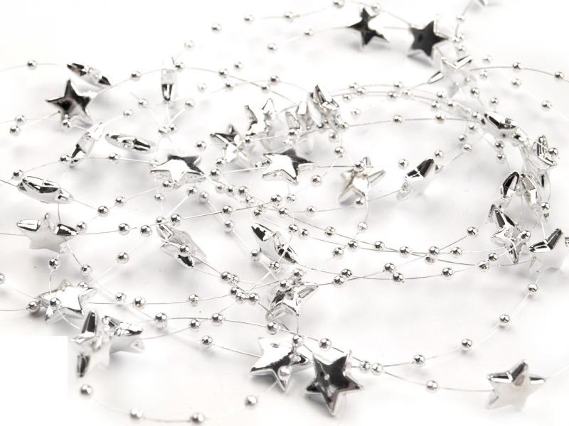 ESKÜVŐI dekoráció – Ezüst színű csillagos, gyöngyös szilikonszál – méterre