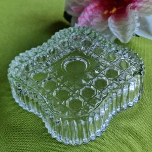 CSE55 - Vintage préselt üvegből készült lóhere alakú ékszertertó, csecsebecse tál