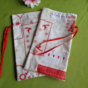 DCS90 - Hópehely, szív, szarvas mintás mikulás zsák, textil ajándéktasak