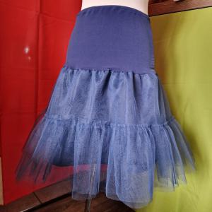 ESKÜVŐ ASZ49 – 3 rétegű, fodros, sötétkék midi tüll alsószoknya