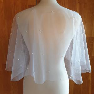 ESKÜVŐ BOL04 - Elegáns fehér színű gyöngyös boleró, pelerin
