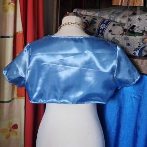 ESKÜVŐ BOL127 - Szatén menyasszonyi rövid ujjú boleró - több színben