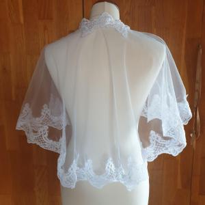 ESKÜVŐ BOL14 - Elegáns 95mm-es csipkés hófehér színű boleró, pelerin