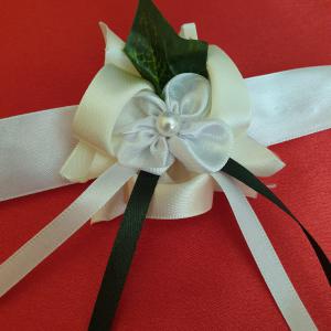 ESKÜVŐ CSD02 -  Borostyán leveles ekrü színű szatén csuklódísz