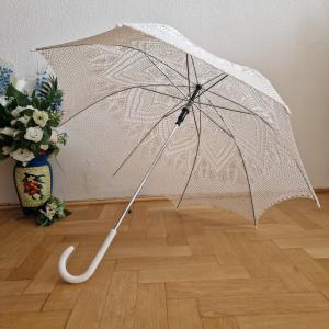 ESKÜVŐ ELE07 - Horgolt törtfehér színű menyasszonyi csipke napernyő