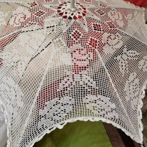 ESKÜVŐ ELE12 - Horgolt fehér színű menyasszonyi csipke napernyő