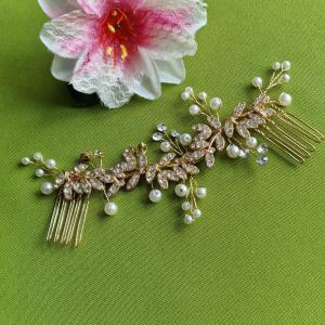 ESKÜVŐ HAD249 - Menyasszonyi strasszos, gyöngyös dupla hajfésűs hajdísz - arany alap