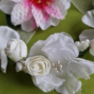 ESKÜVŐ HAD255 – Menyasszonyi hajkoszorú organza virággal és habrózsával