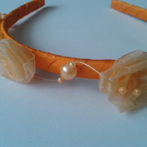 ESKÜVŐ HPT29 - Organza virágos narancssárga hajpánt, hajráf