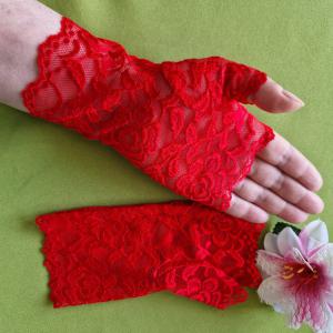 ESKÜVŐ KTY83 - 18cm-es egy ujjas piros csipke kesztyű