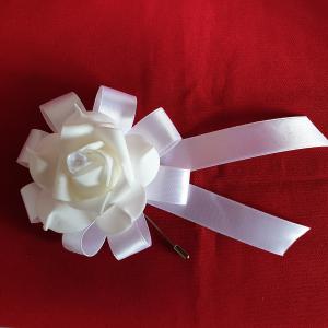 ESKÜVŐ MCS04 - Menyasszonyi csokor, vőlegényi kitűző - habrózsa szett